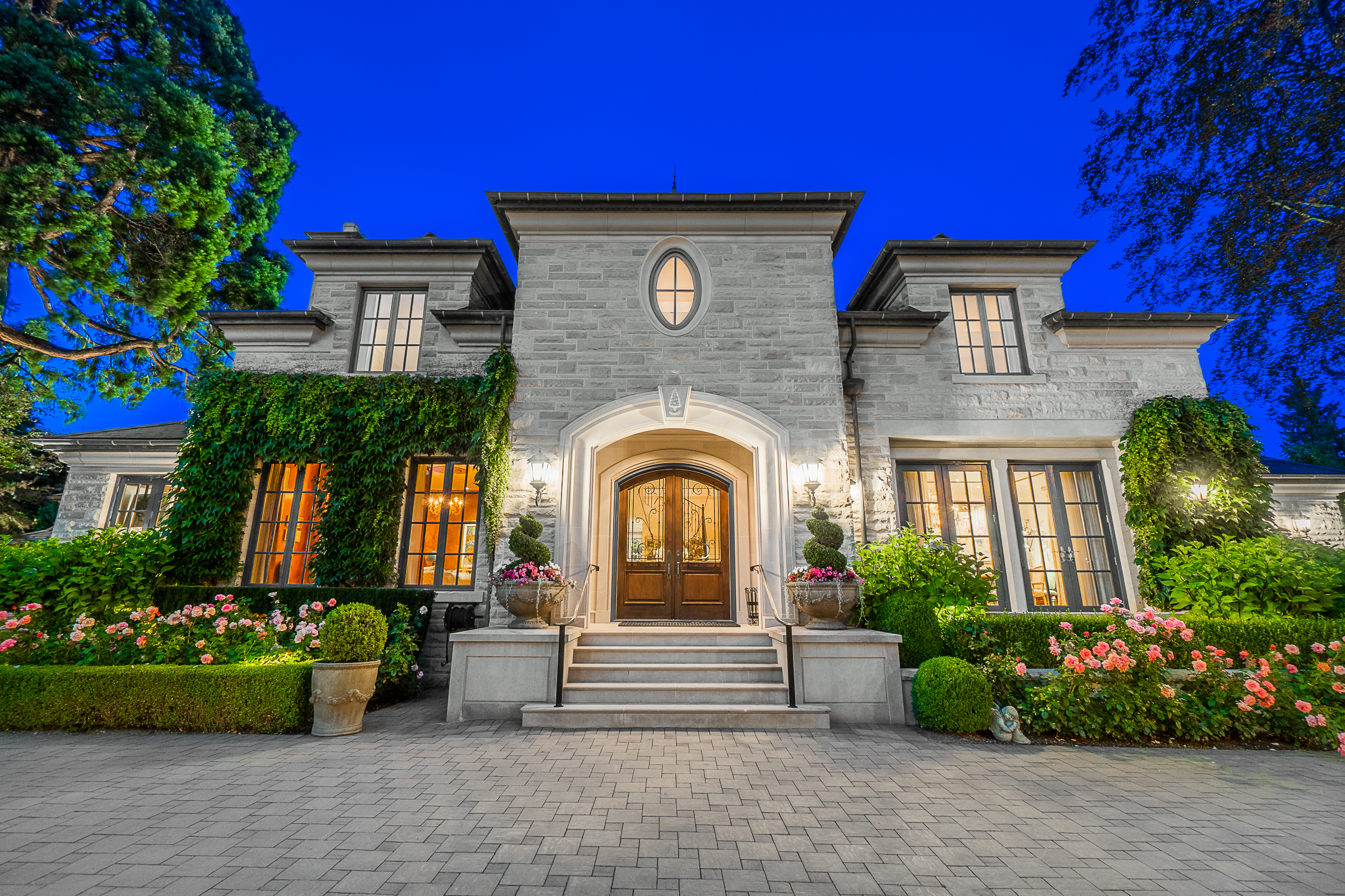 RE/MAX Agent Sells Record-Breaking Vancouver Estate in Only 16 Days ...